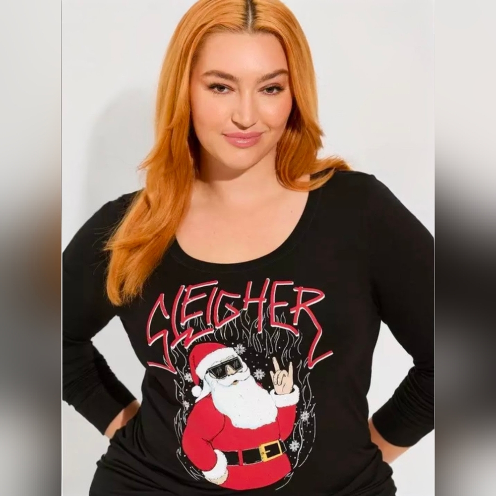 Torrid Black Super Soft "Sleigher" Santa Graphic Long Sleeve Tee